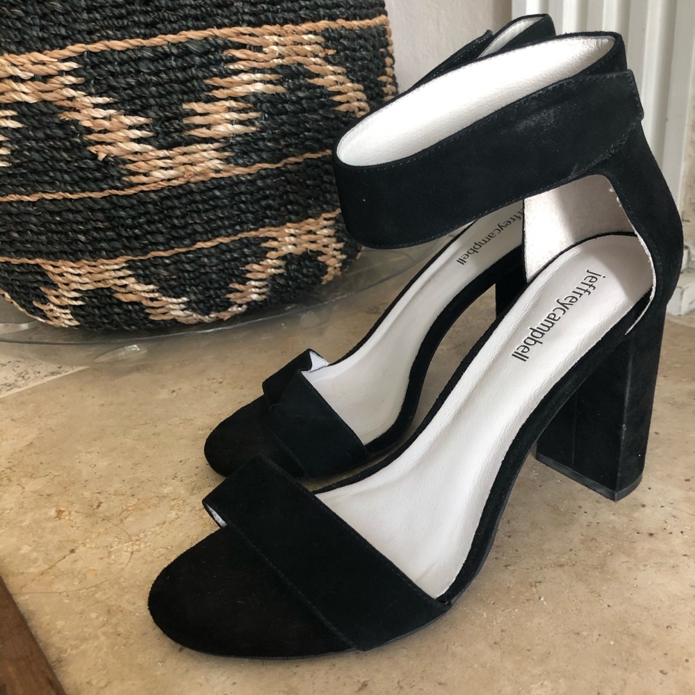 Jeffery Campbell Lindsay Heel